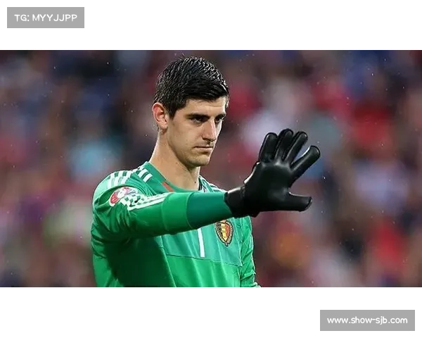 库尔图瓦回应老鼠闯入比赛事件表示若亲手抓住也会温柔放生